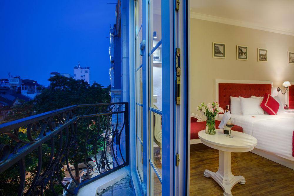 Calypso Premier Khách sạn Hà Nội